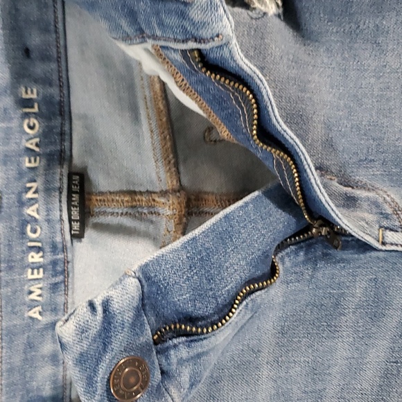 American Eagle women's denim size 10 short - Picture 4 of 6